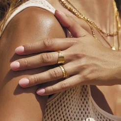 Casablanca Gold Ring