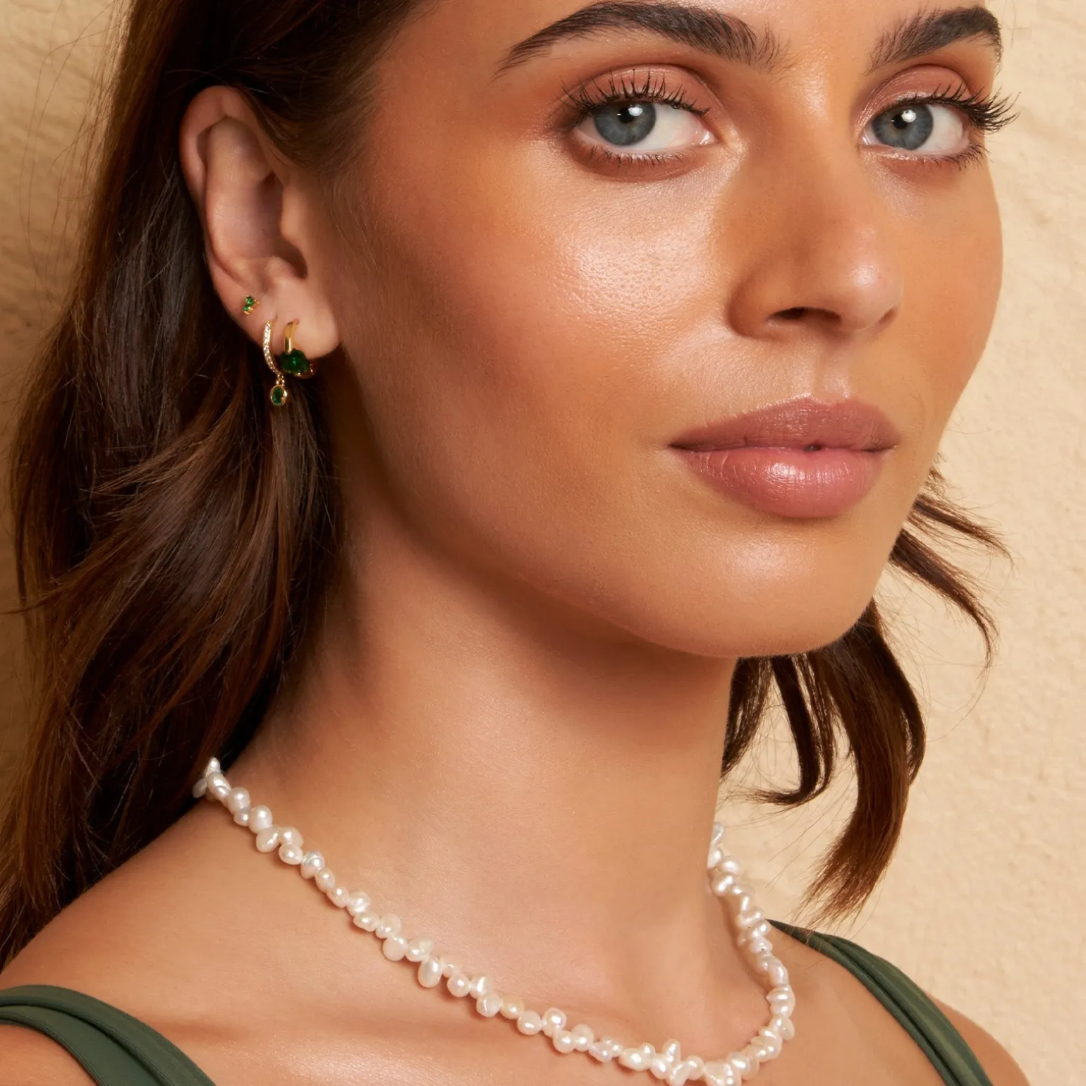 Cassia Single Stack Stud Earring - Emerald