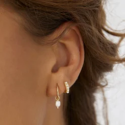 Cordelia Pearl Earrings