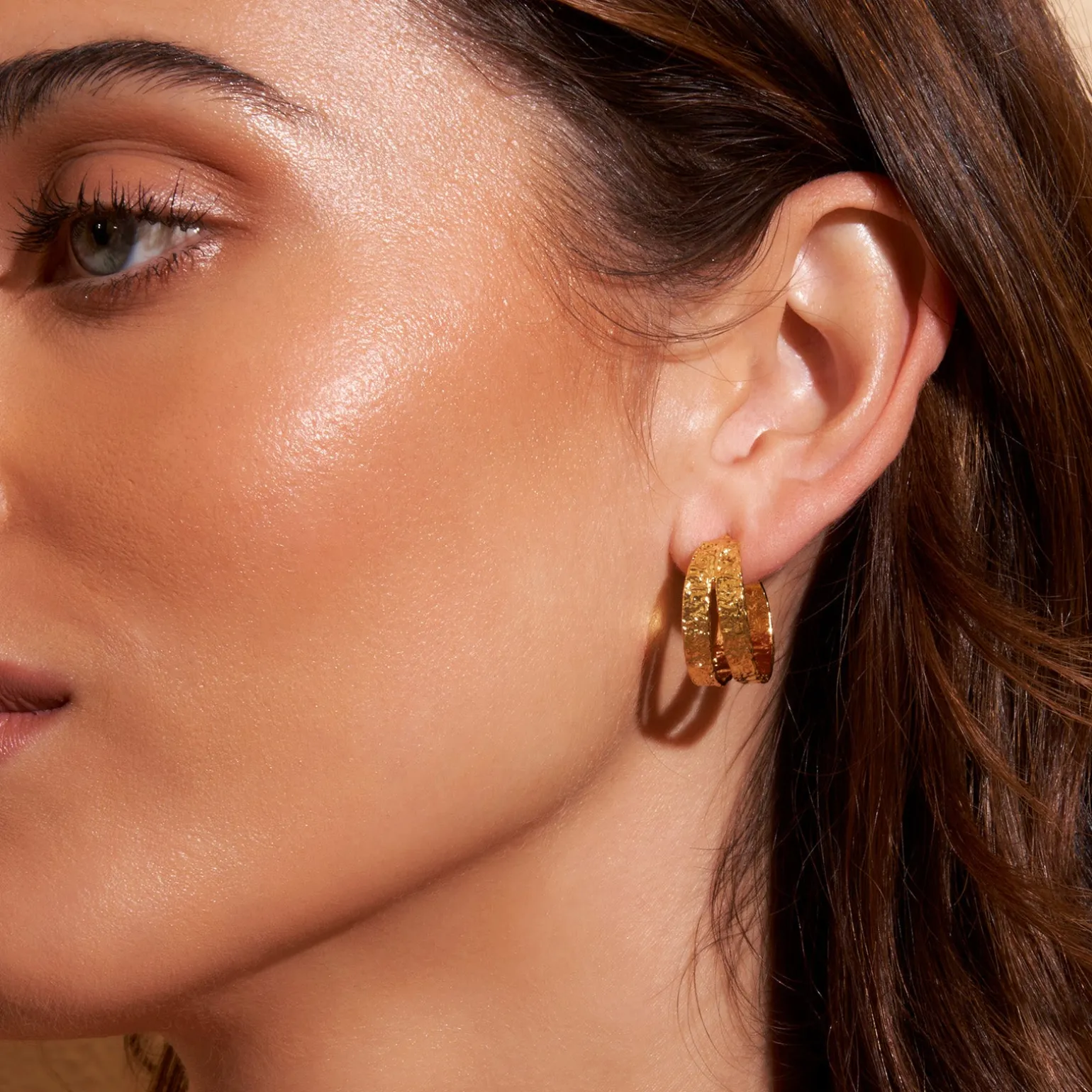 Elodi Gold Hoop Earrings