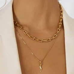 Kane Gold Necklace