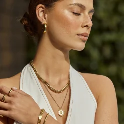 Queen Bee Gold Necklace