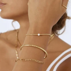 River Gold and Pearl Bracelet