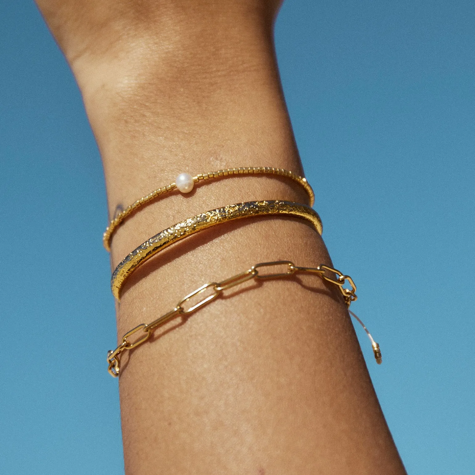 River Gold and Pearl Bracelet
