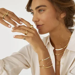 Willa Gold Chain Bracelet