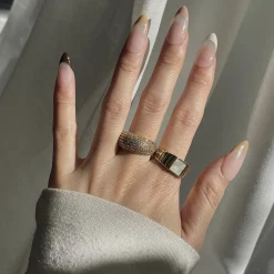 Yang Signet Ring